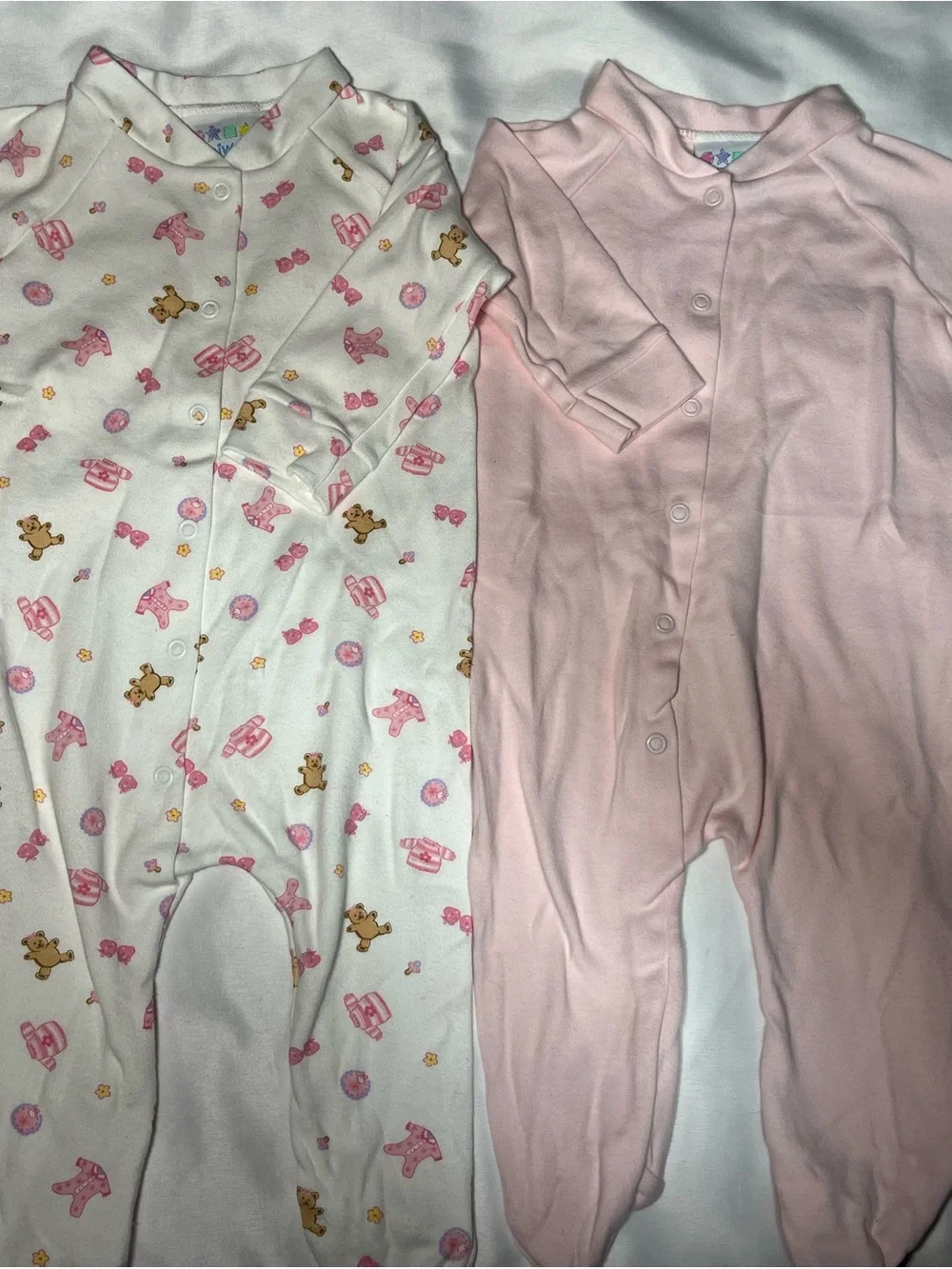 Vintage Miniwear Baby Girl 3-6M Sleeper Lot 2 Pink White Teddy Bear NWOT Pajamas